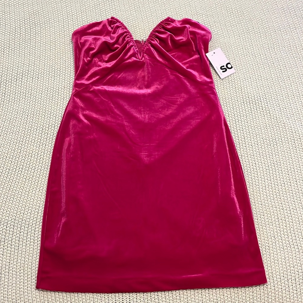 Hot Pink Velvet Strapless Dress